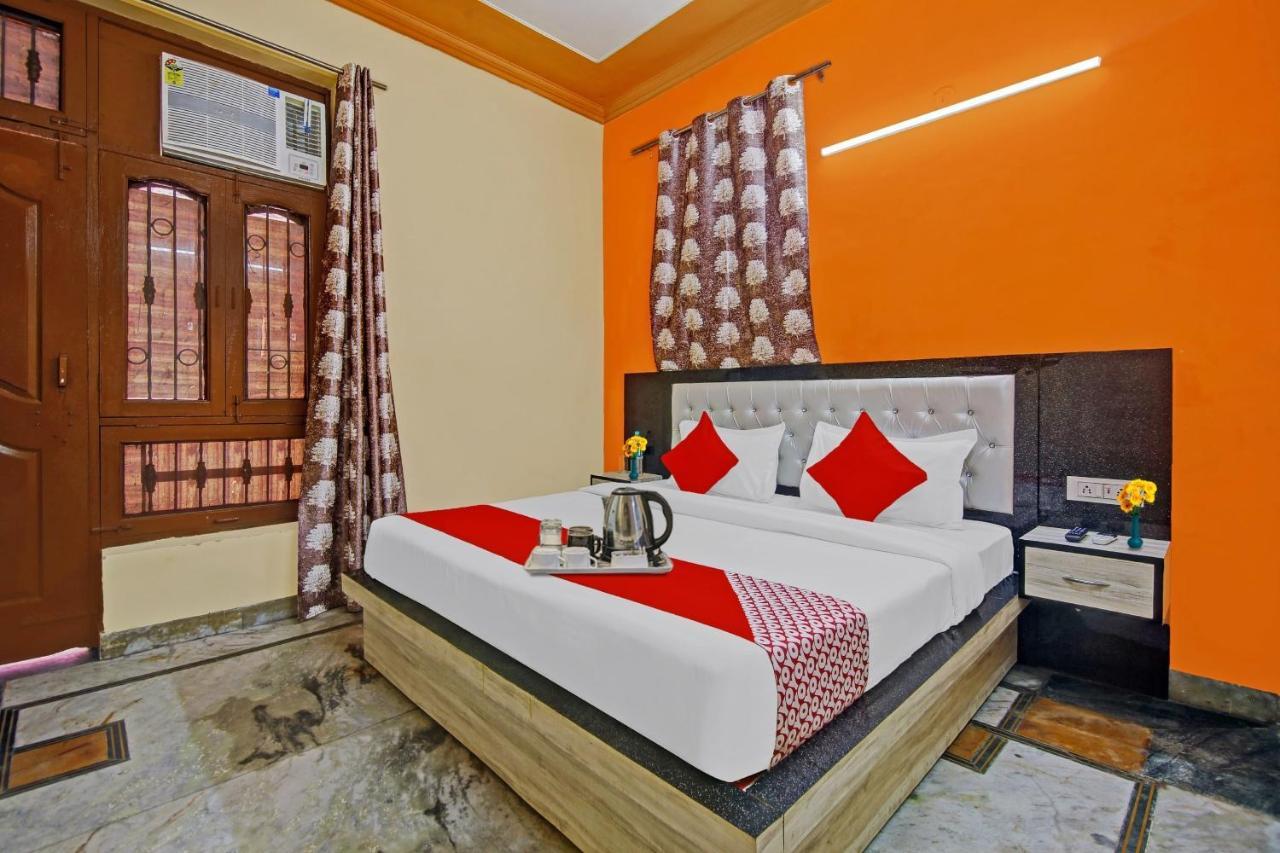 Hotel Oyo Galaxy Plaza Ghaziabad Exterior foto
